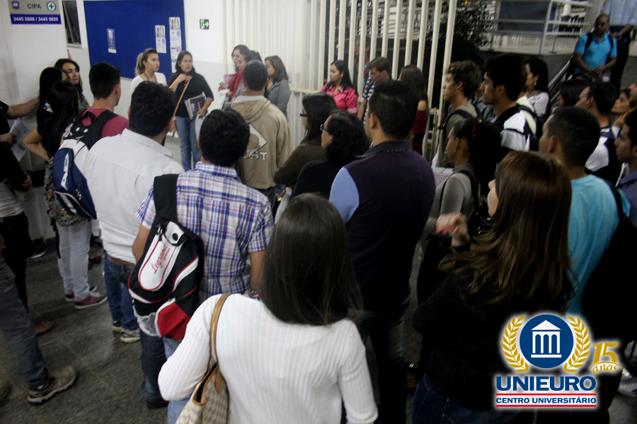 primeiro-dia-aula-segundo-semestre-2013-noite-011